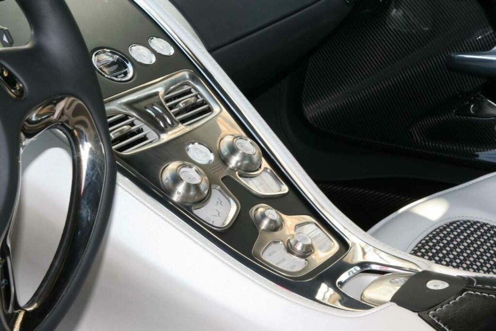 Aston Martin One-77