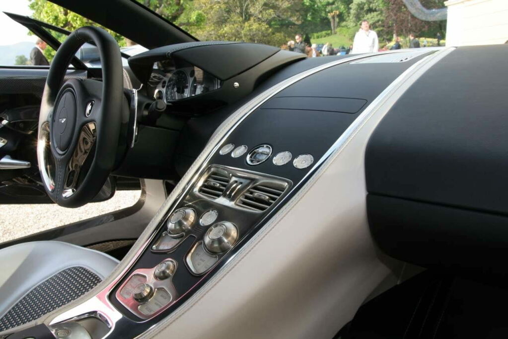 Aston Martin One-77