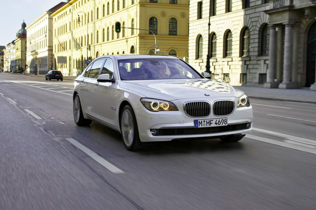 bmw-760i-760li-6