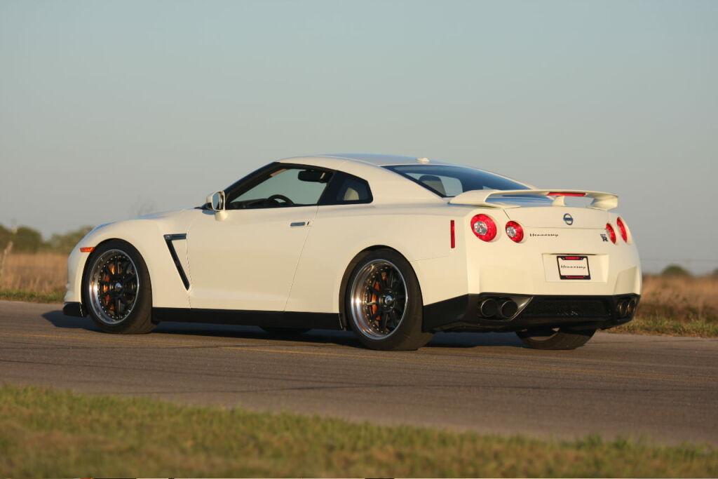 hennessey-gtr700-4