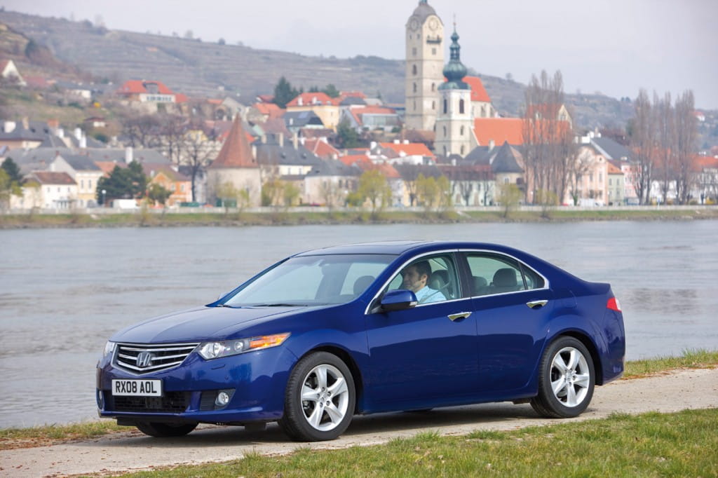 honda-accord-2009-9
