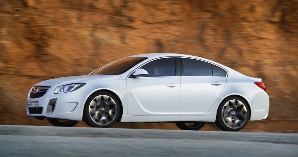 opel-insignia-opc-first-3-1024x542.jpg