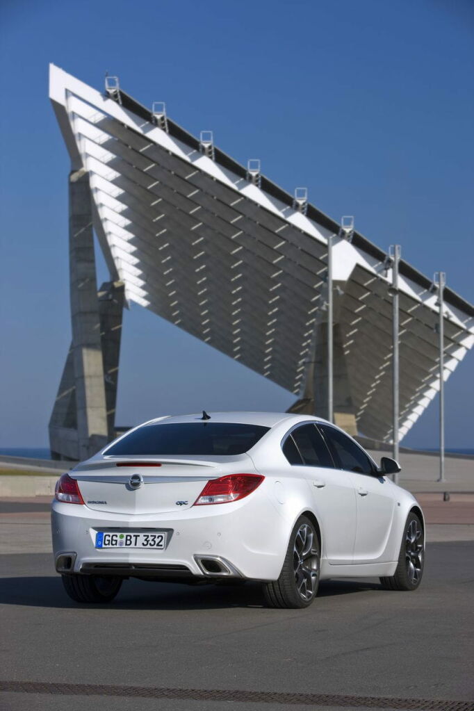 Opel Insignia OPC, primeras imágenes