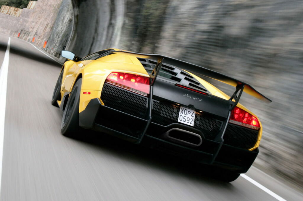 lamborghini-murcielago-lp-670-4-superveloce-12