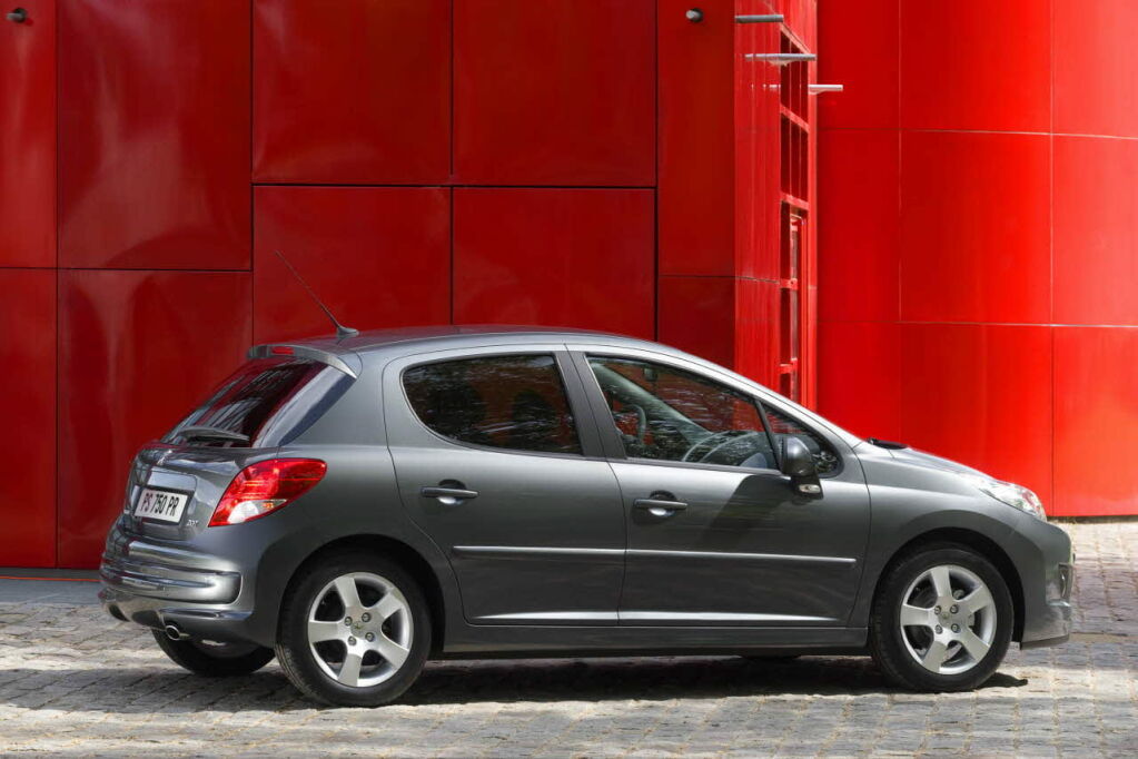 Peugeot 207 2010