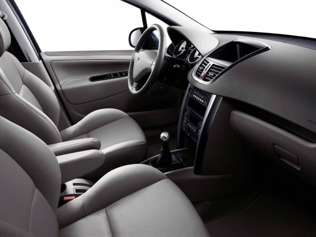Peugeot 207 2010