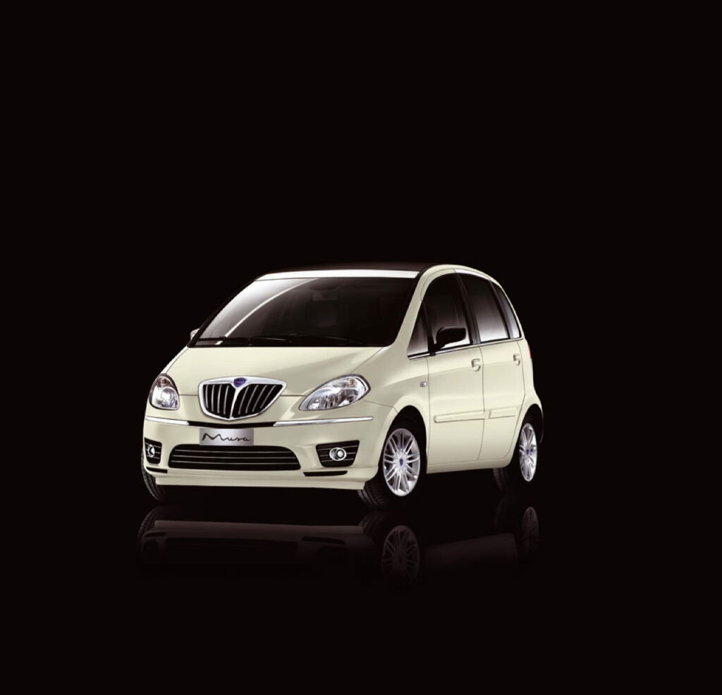 Lancia Musa Edición María García Estrada