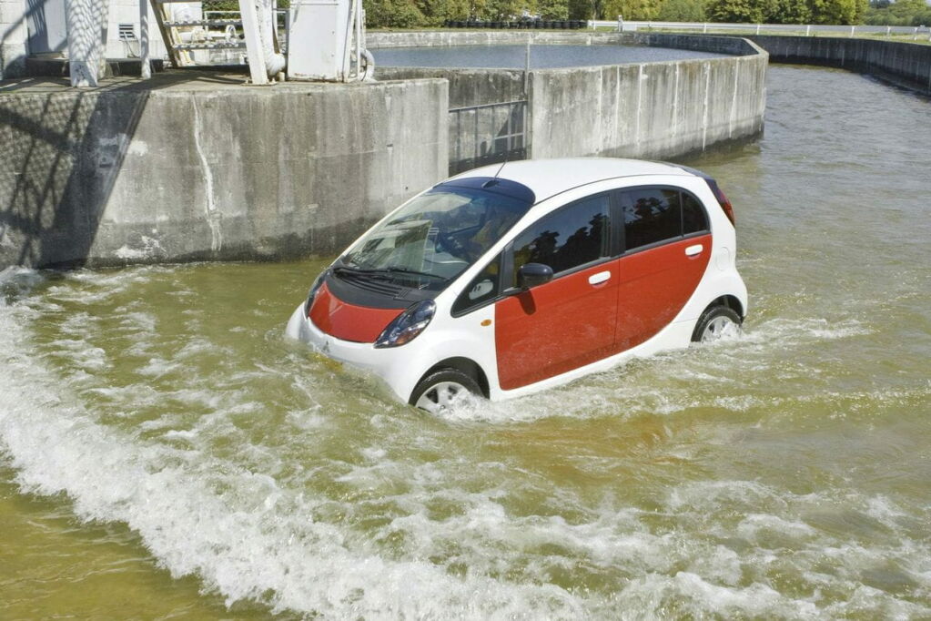 mitsubishi-i-miev-2