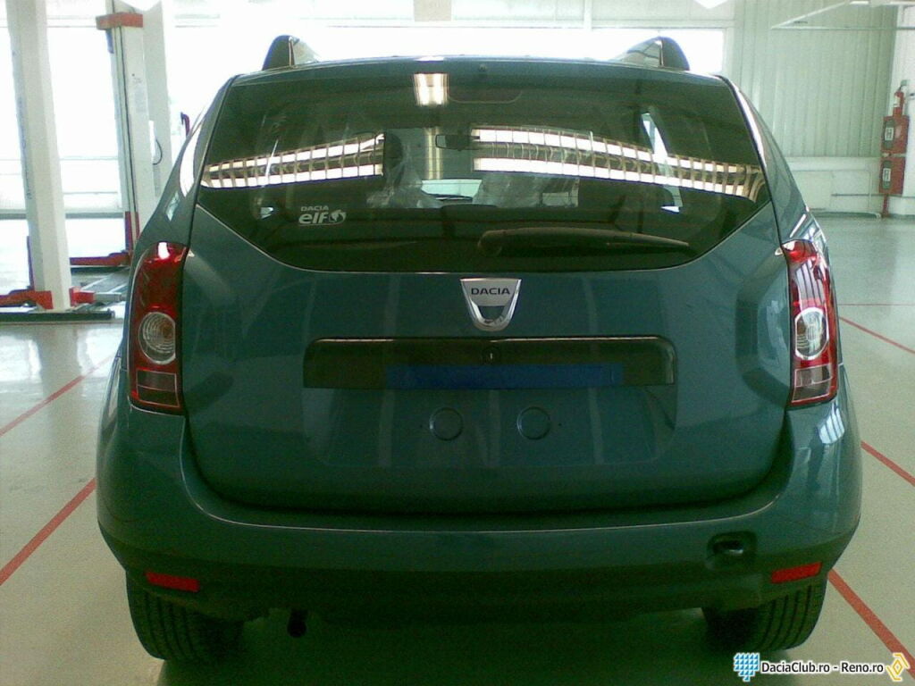 Dacia SUV, fotos espía