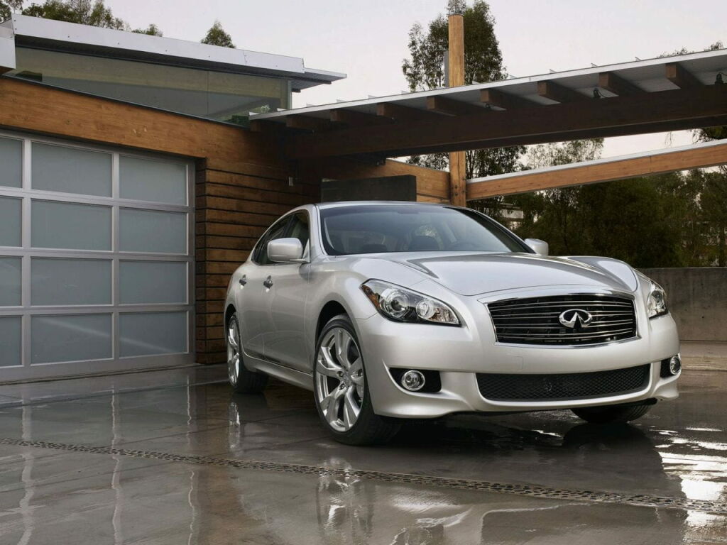 infiniti-m-2011-39