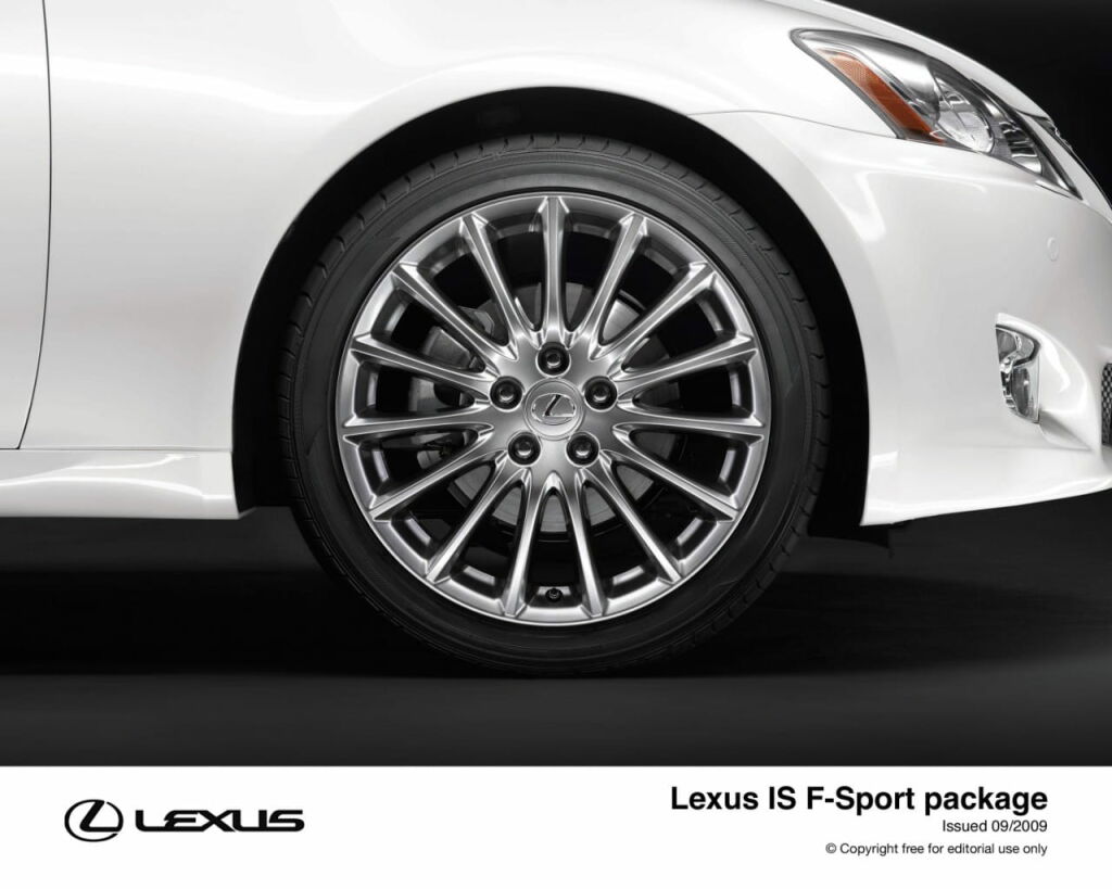 Lexus IS F-Sport 2010