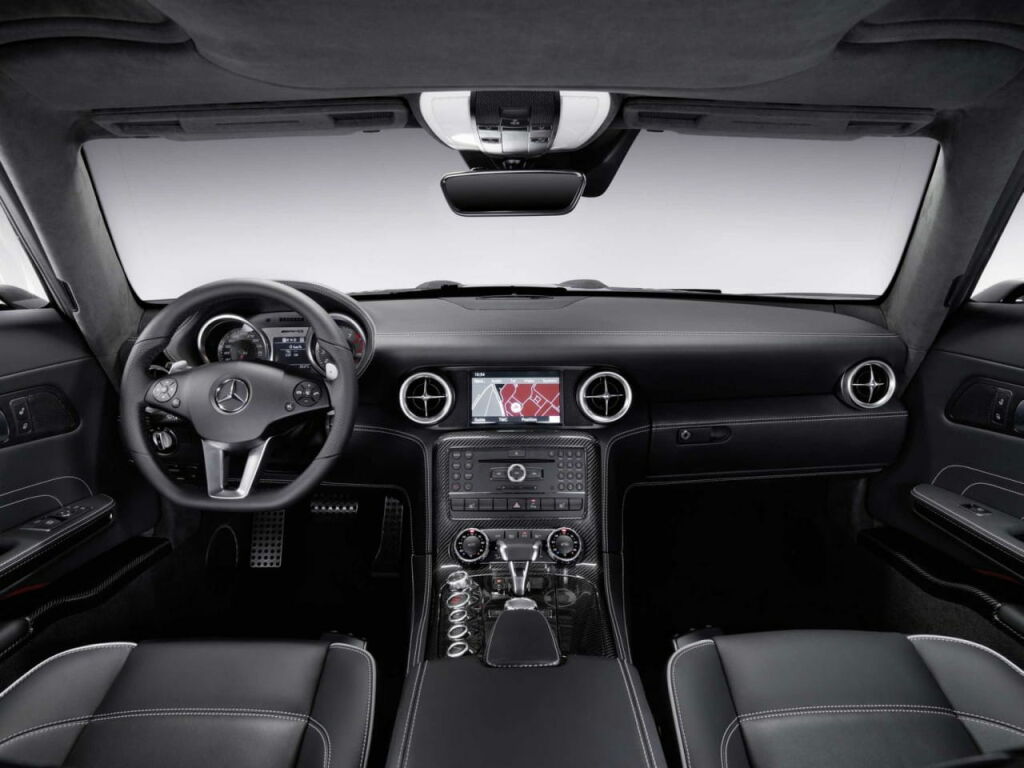 Mercedes-Benz SLS AMG Gullwing 2010