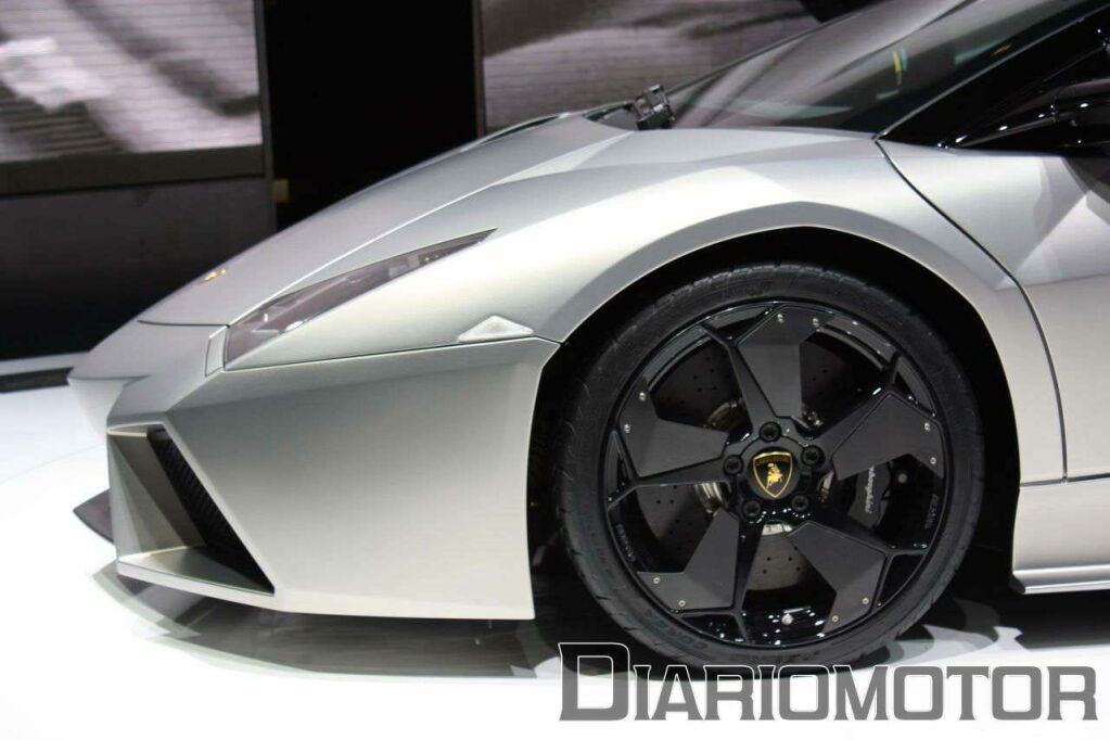 Galería Un avión en Frankfurt 2009: Lamborghini Reventón Roadster
