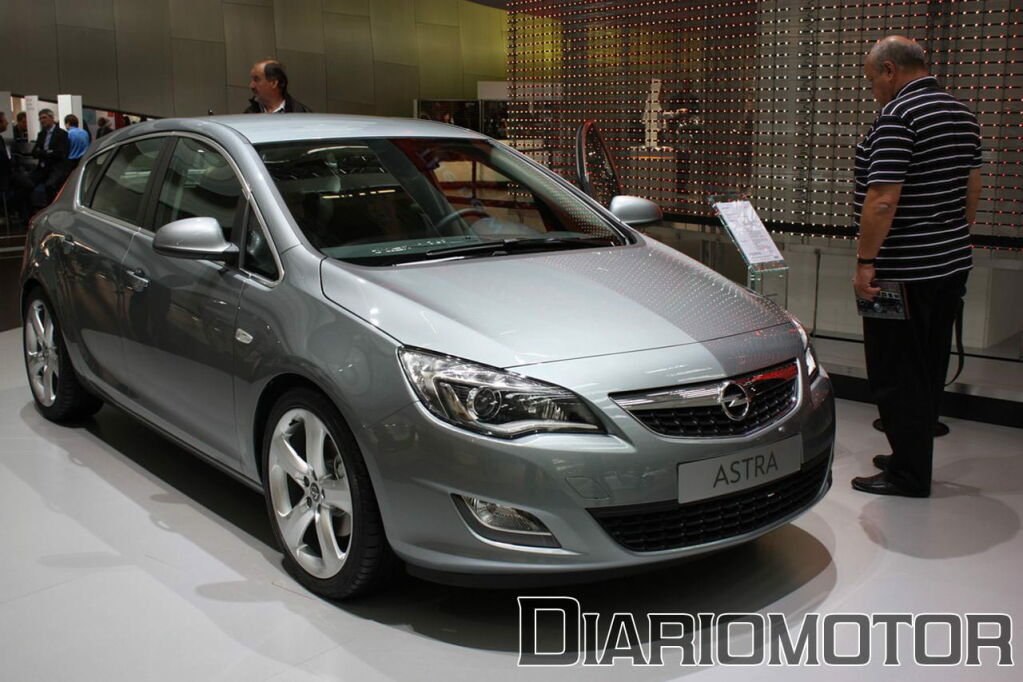 Opel Astra en Frankfurt 2009
