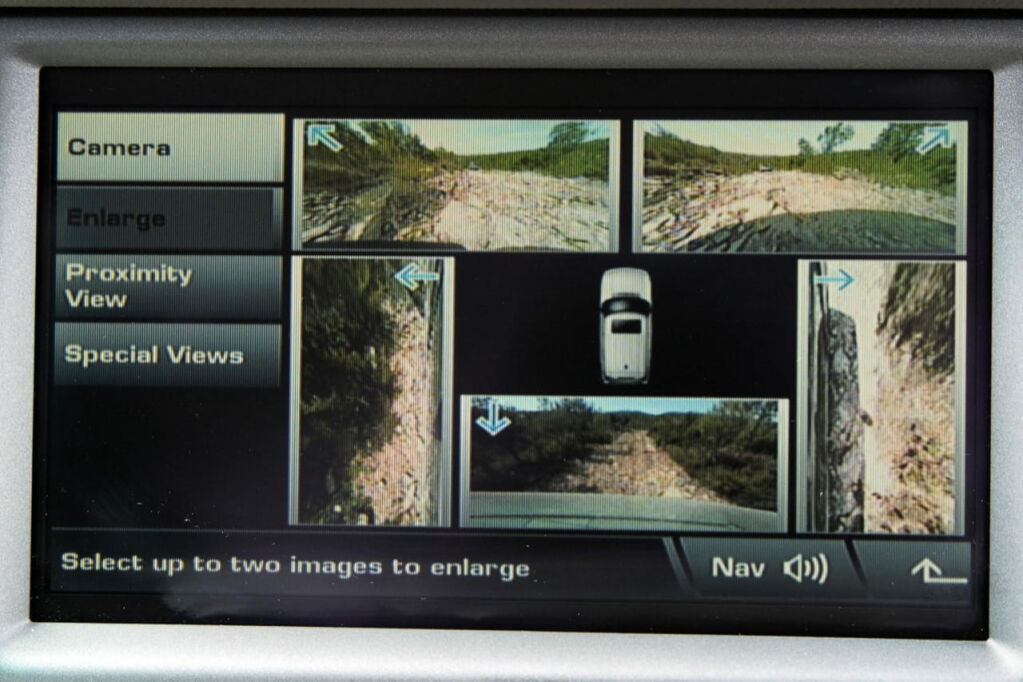 Sistema de Cámaras Periférico en el Range Rover