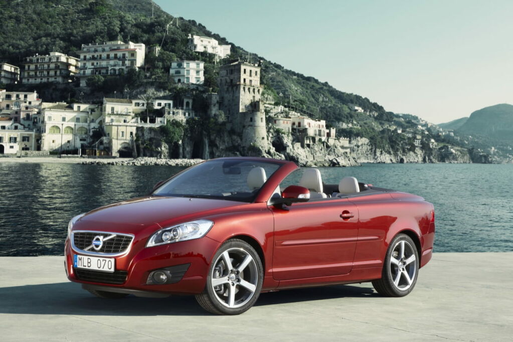 Volvo C70 2010