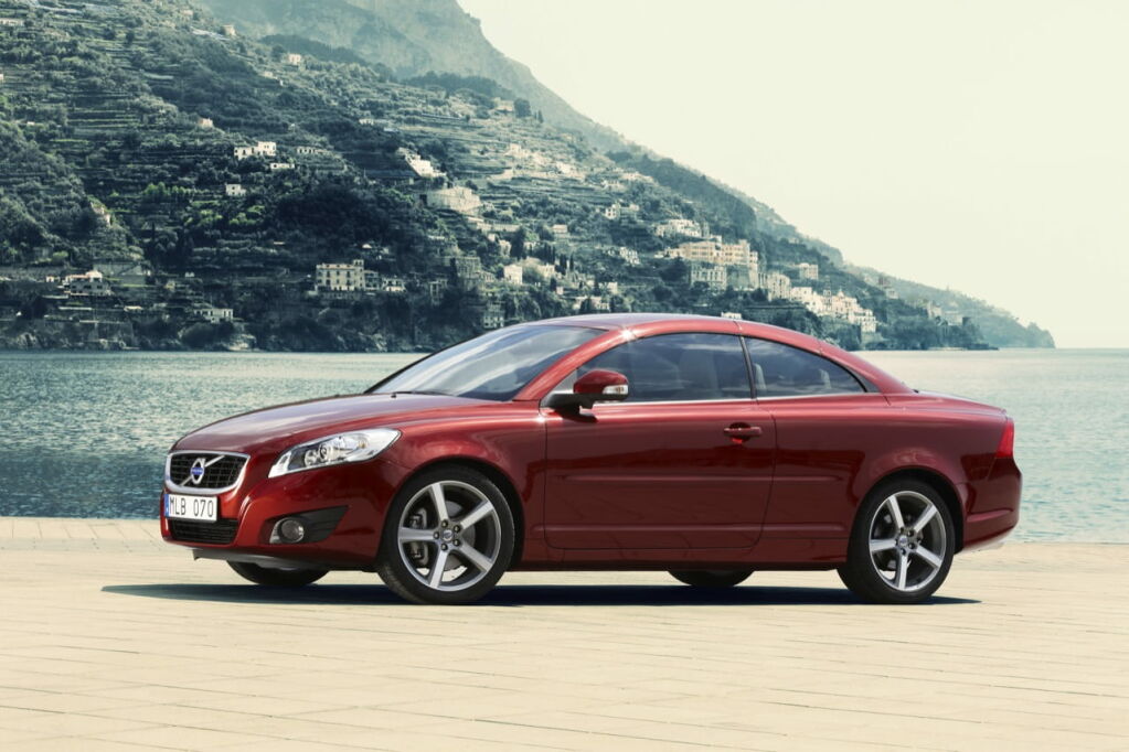 Volvo C70 2010