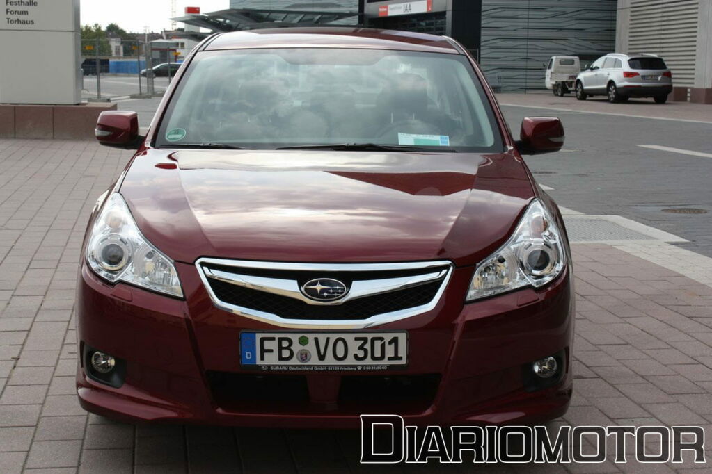 Prueba de contacto del Subaru Legacy 2.5