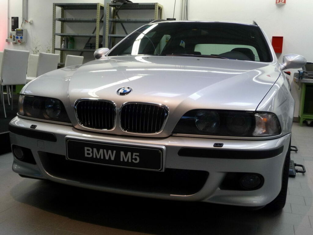 bmw-m5-e39-touring-8