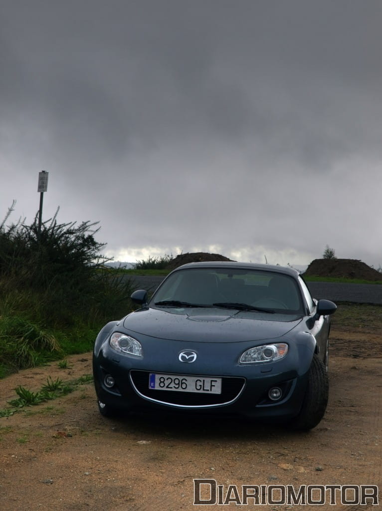 Mazda MX-5 Roadster Coupé 2.0 de 160 CV a prueba