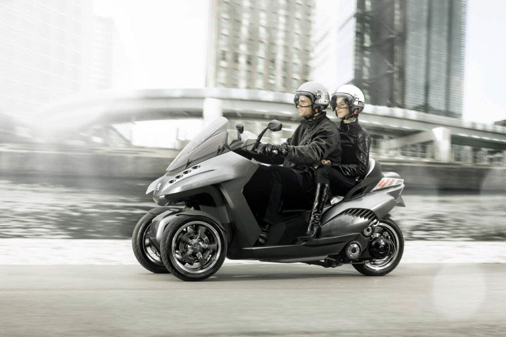 Peugeot Concept HYbrid3 Evolution
