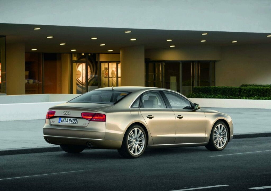 Audi A8 2011-15