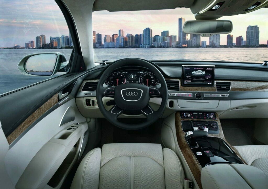 Audi A8 2011-33
