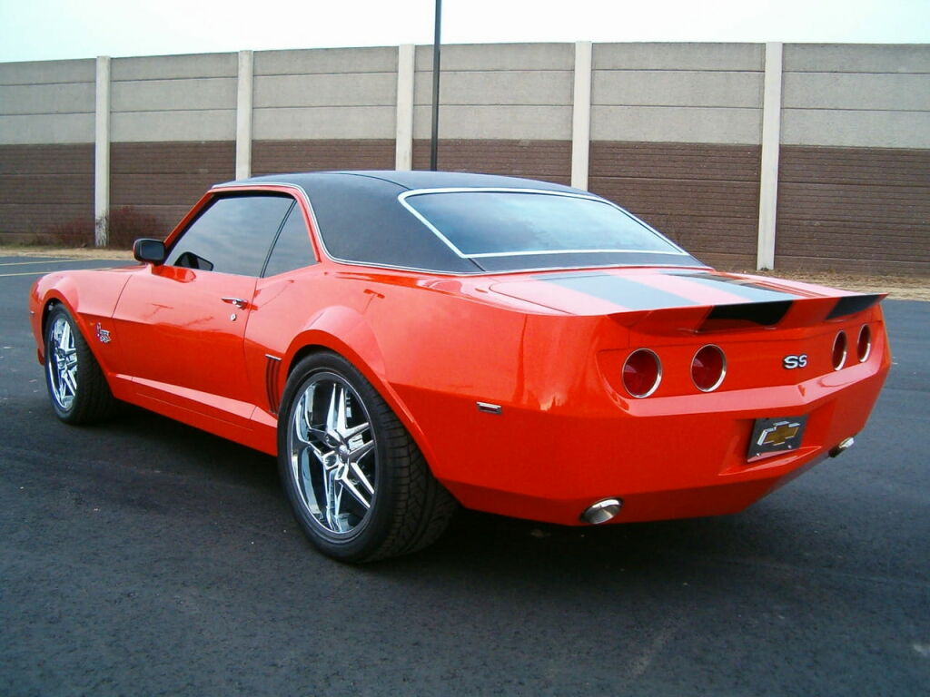 Chevrolet Camaro SS del 69 actualizado