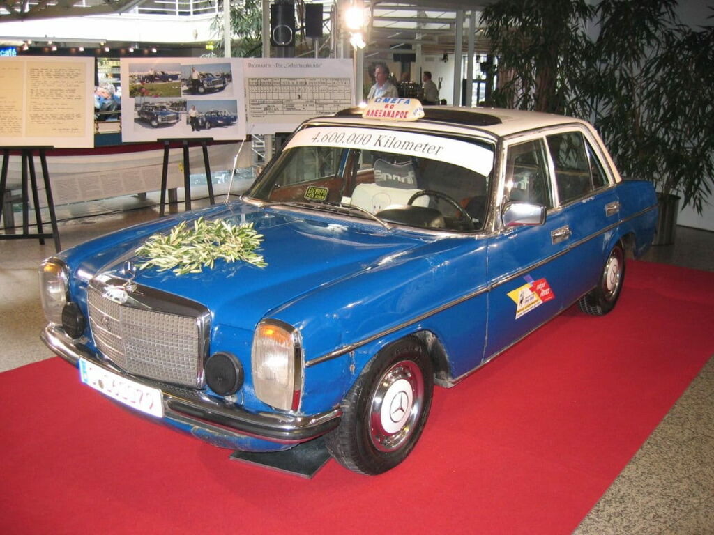 Un Mercedes 200D con 4.6 millones de km