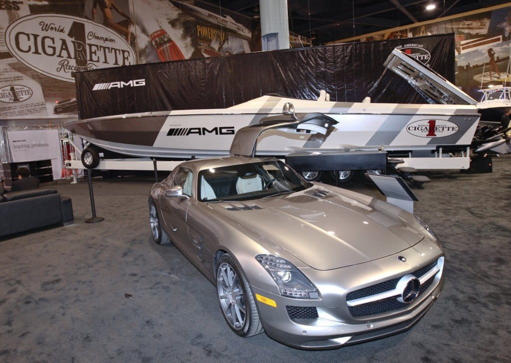 Mercedes-Benz SLS AMG and Cigarette Racing Boat