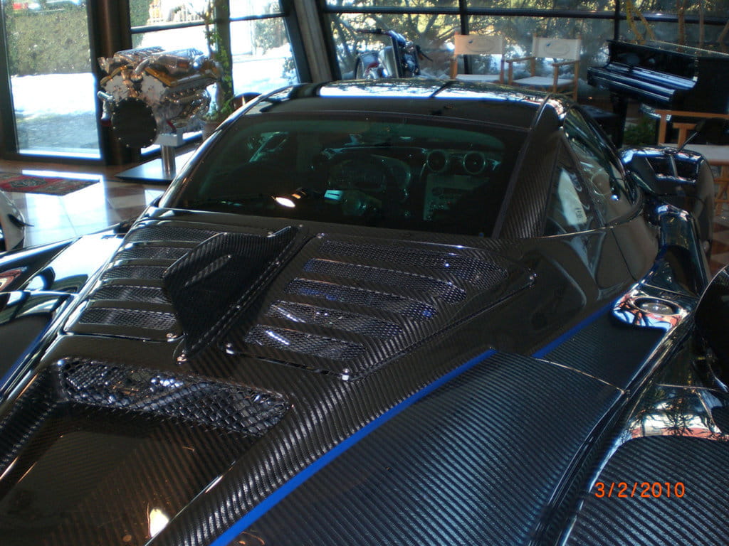 pagani-zonda-tricolore-0.jpg