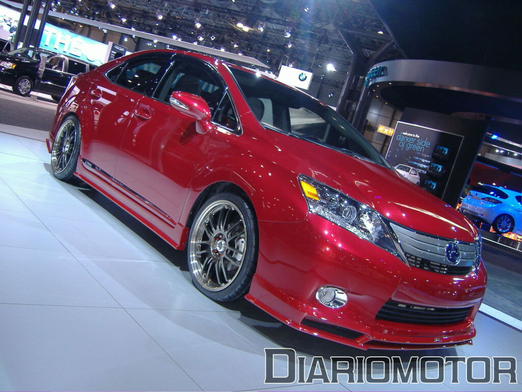 lexus-hs-250-h-newyork-2010-2