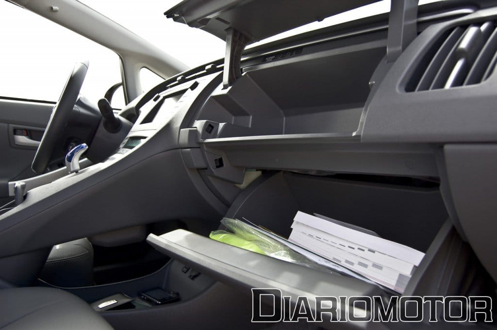 toyota-prius-28