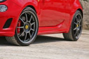 Fiat 500 Abarth Ferrari Dealers Edition por Pogea Racing