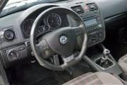 Volkswagen Corrado VR6 con el interior y el motor del Golf V GTI
