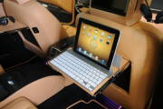 Brabus iBusiness SV12 R, tecnología Apple y 750 CV de potencia