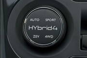 Peugeot 3008 Hybrid4 de producción