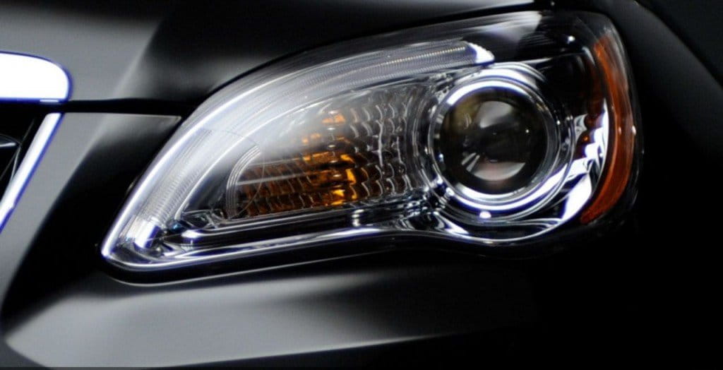 chrysler-300c-teasers-2
