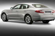 infiniti-m35h-dm-2