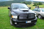 Visitando el parking del Nürburgring