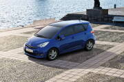 Toyota Verso 2 2011