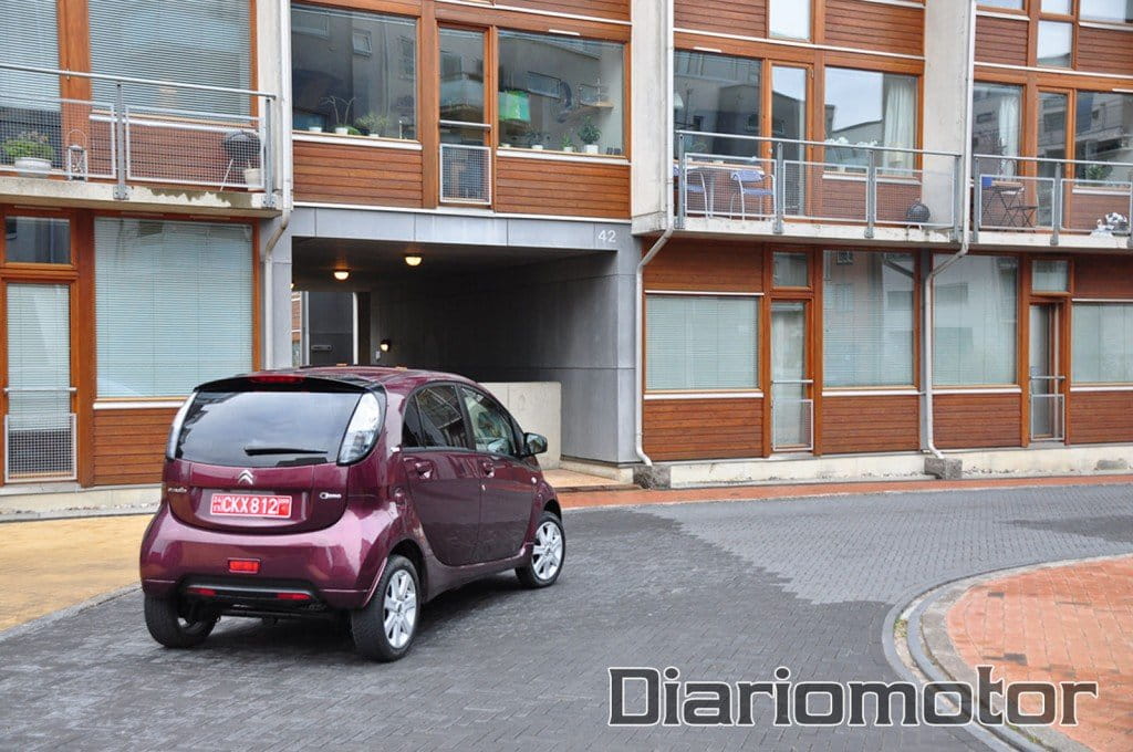 Citroen-C-Zero-contacto-58