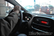 Citroen-C-Zero-contacto-9