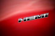 Dodge Charger 2011, primeras imágenes oficiales