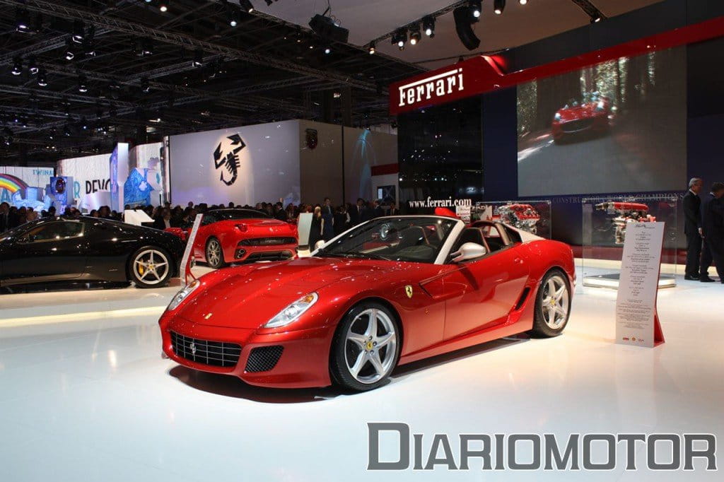 Ferrari SA Aperta en el Salón de París