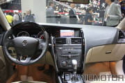 Renault Latitude en el Salón de París