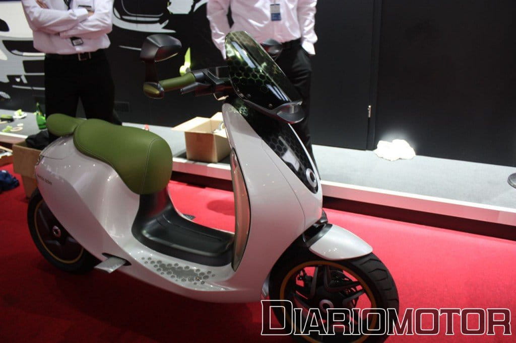 smart escooter en el Salón de París