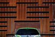 honda_jazz_hybrid_2011-07