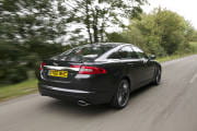 jaguar-xf-black-pack-dm-16