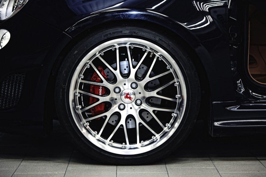Fiat 500 Abarth Estremo por Romeo Ferraris